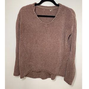 Ultra Soft Free-people sweater!